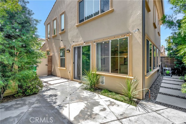 Detail Gallery Image 9 of 20 For 191 Bright Poppy, Irvine,  CA 92618 - 3 Beds | 2/1 Baths