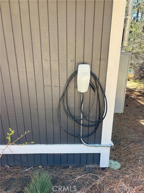 Detail Gallery Image 32 of 32 For 43005 Monterey, Big Bear Lake,  CA 92315 - 3 Beds | 2 Baths