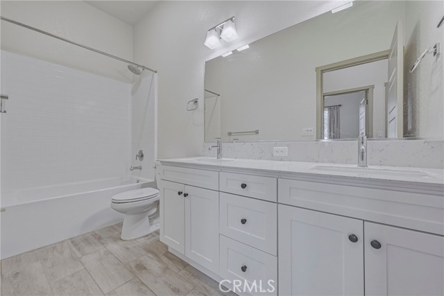 Detail Gallery Image 13 of 35 For 2446 Valverde Dr, Merced,  CA 95340 - 4 Beds | 2 Baths