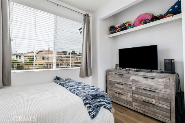 Detail Gallery Image 28 of 38 For 27563 Weeping Willow Dr, Valencia,  CA 91354 - 4 Beds | 2/1 Baths