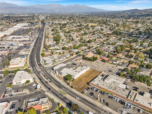 Detail Gallery Image 17 of 20 For 1340 N Hacienda Bld, La Puente,  CA 91744 - – Beds | – Baths