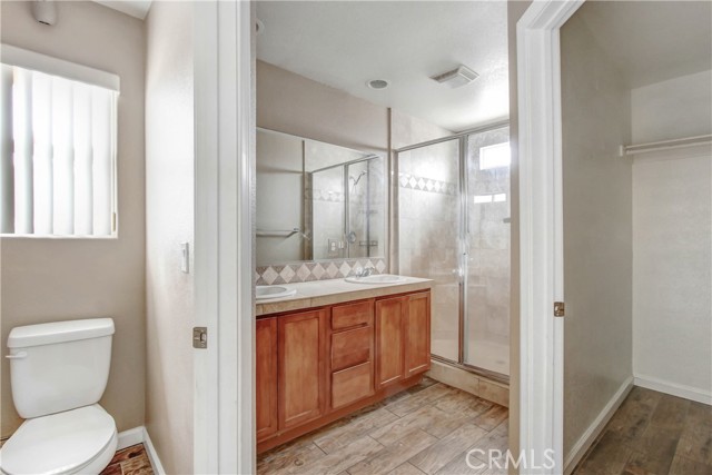 Image 11 of 20 For 15514 Avenida Manzana