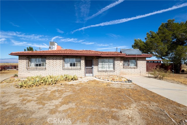 Detail Gallery Image 1 of 35 For 5329 W Avenue C14, Lancaster,  CA 93536 - 2 Beds | 1 Baths