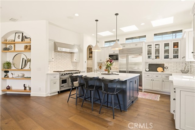 1756 10th, Manhattan Beach, California 90266, 5 Bedrooms Bedrooms, ,5 BathroomsBathrooms,Residential,For Sale,10th,SB26083535