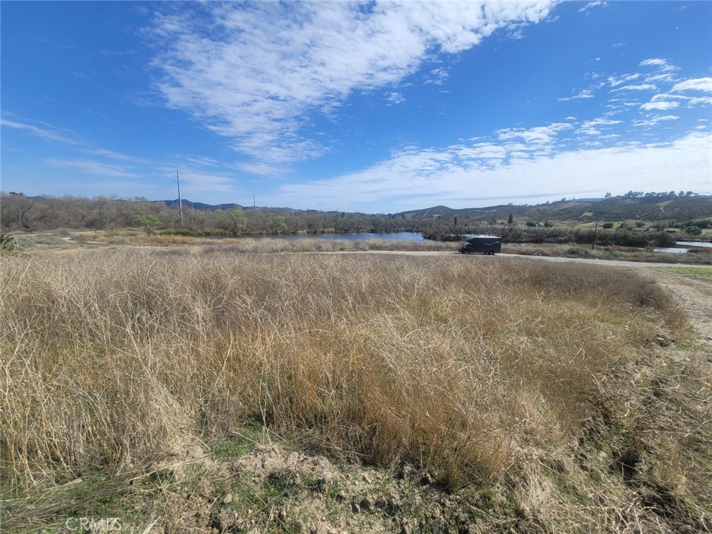 MLS #SW25043726 img 1
