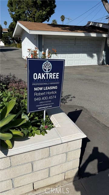 Detail Gallery Image 2 of 34 For 2445 Elden, Costa Mesa,  CA 92627 - 2 Beds | 1/1 Baths