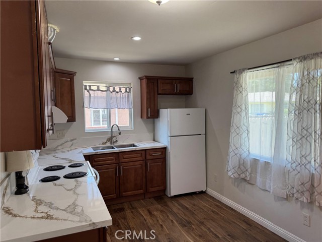 Detail Gallery Image 7 of 15 For 3298 N Arrowhead Ave, San Bernardino,  CA 92405 - 1 Beds | 1 Baths