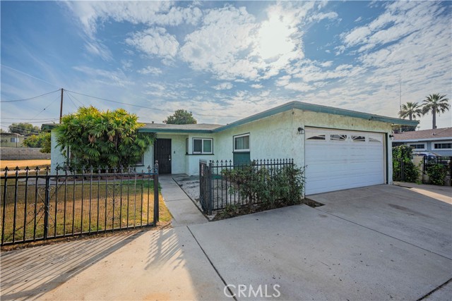 Detail Gallery Image 1 of 36 For 1460 Sandsprings Dr, La Puente,  CA 91746 - 3 Beds | 2 Baths