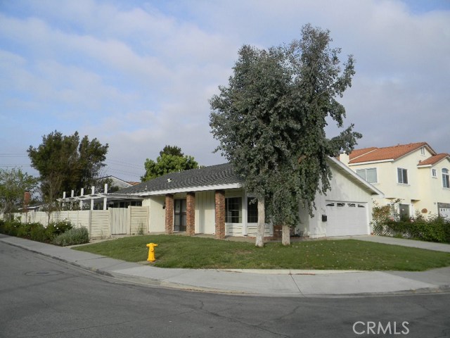 4152 Pleasant St, Irvine, CA 92604