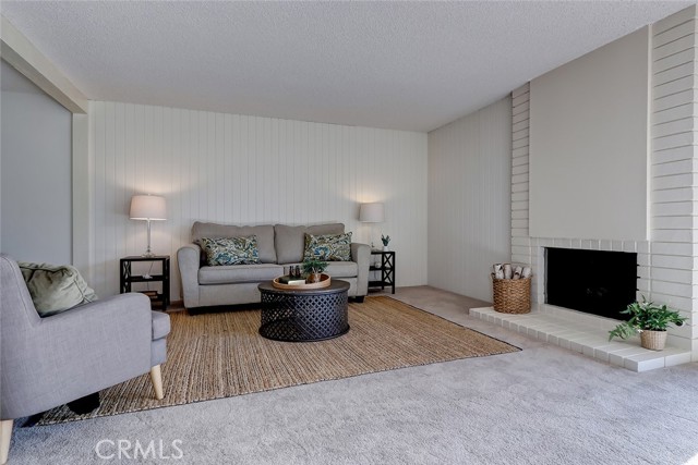 17 Seaview Drive, Rolling Hills Estates, California 90274, 3 Bedrooms Bedrooms, ,3 BathroomsBathrooms,Residential,Sold,Seaview,PV22055833