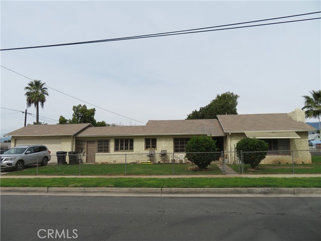 Detail Gallery Image 1 of 5 For 903 Ohio St, Redlands,  CA 92374 - 2 Beds | 1 Baths