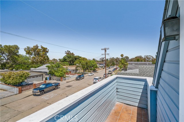 Detail Gallery Image 22 of 26 For 881 W Upland, San Pedro,  CA 90731 - 3 Beds | 1/1 Baths