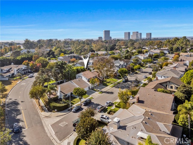 Detail Gallery Image 25 of 28 For 1971 Port Laurent Pl, Newport Beach,  CA 92660 - 5 Beds | 3 Baths