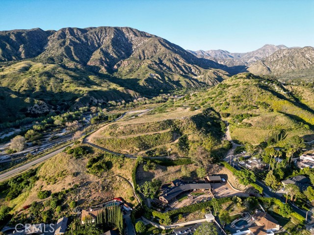 Detail Gallery Image 6 of 64 For 11159 Mcvine, Sunland,  CA 91040 - 4 Beds | 4 Baths