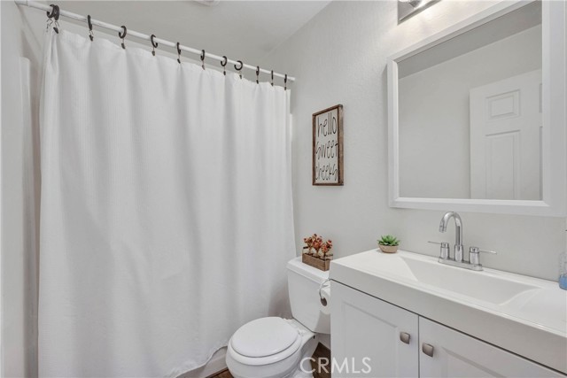 Detail Gallery Image 13 of 24 For 18078 Spyglass Rd, Hidden Valley Lake,  CA 95467 - 3 Beds | 2 Baths