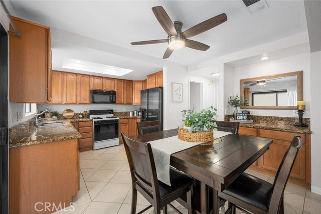 Image 11 of 71 For 4316 Lincoln Plaza Way