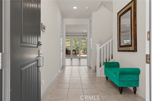 Detail Gallery Image 4 of 52 For 24655 Acadia, Corona,  CA 92883 - 4 Beds | 3 Baths