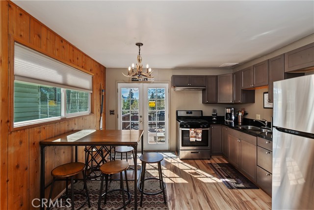 Detail Gallery Image 14 of 37 For 508 Vista, Big Bear Lake,  CA 92315 - 2 Beds | 1 Baths
