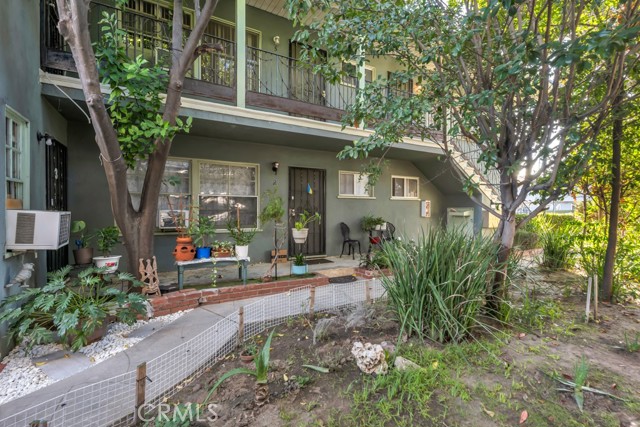 Detail Gallery Image 7 of 58 For 6308 Coldwater Canyon, North Hollywood,  CA 91606 - – Beds | – Baths