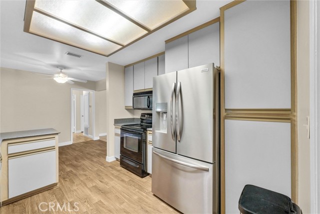 Detail Gallery Image 6 of 18 For 13711 Chestnut St, Westminster,  CA 92683 - 3 Beds | 2 Baths
