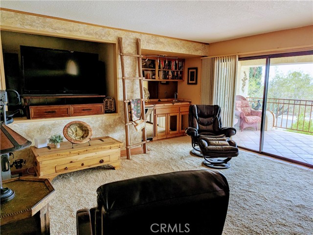 16407 Koda Road, Apple Valley CA: https://media.crmls.org/medias/adedf5dd-aa15-45b6-89e9-9207781fbd15.jpg