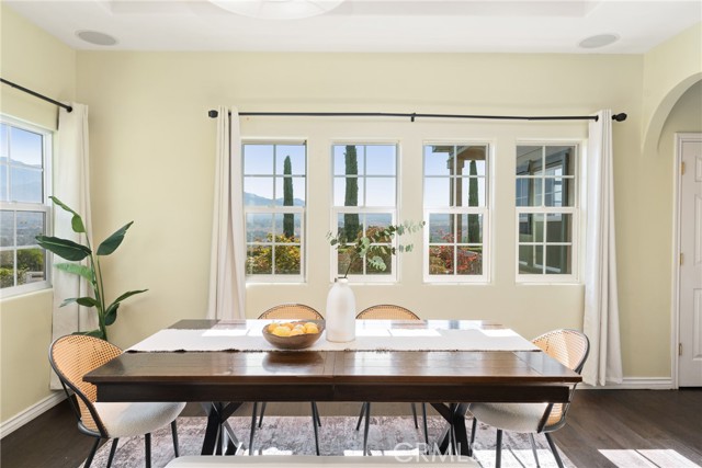 Detail Gallery Image 28 of 59 For 31819 Highview Dr, Redlands,  CA 92373 - 4 Beds | 3/1 Baths