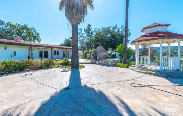 32375 Sage Road, Hemet CA: https://media.crmls.org/medias/adeef9ed-fb0d-4a31-8941-c206782249d5.jpg