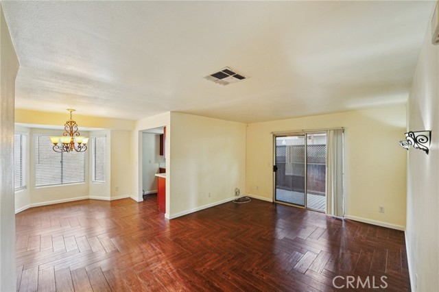 Detail Gallery Image 3 of 25 For 1742 S Mountain Ave #E,  Ontario,  CA 91762 - 2 Beds | 2 Baths