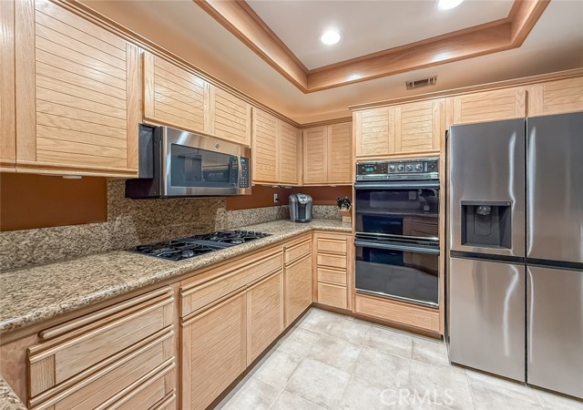 5700 Tanner Ridge Avenue, Westlake Village CA: https://media.crmls.org/medias/adefdce5-ae1d-4397-b2ec-0e740e2ff89a.jpg