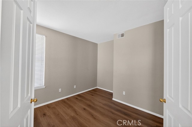 Detail Gallery Image 15 of 58 For 1937 Madera Cir, Corona,  CA 92879 - 4 Beds | 3 Baths