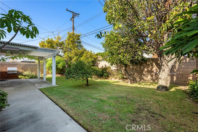 14673 Hawes Street photo 44