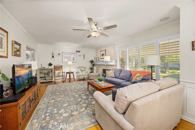 Detail Gallery Image 6 of 37 For 884 E Whitcomb Ave, Glendora,  CA 91741 - 3 Beds | 2 Baths