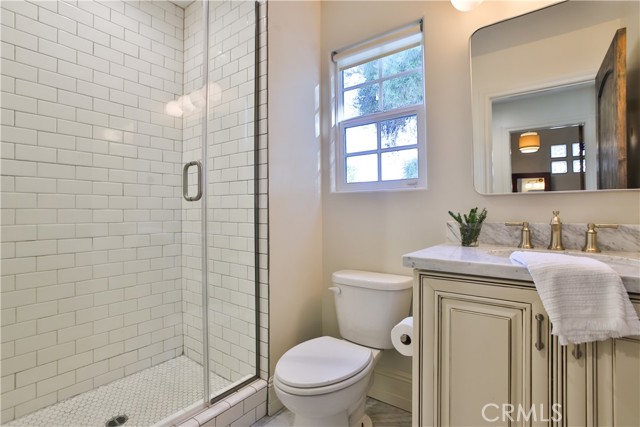 Detail Gallery Image 21 of 75 For 4244 via Padova, Claremont,  CA 91711 - 4 Beds | 5 Baths
