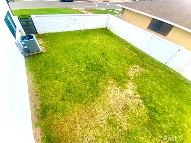 2416 Hialeah Circle, Norco CA: https://media.crmls.org/medias/adf4e501-286a-4da6-b306-fa4b71fc4f9c.jpg