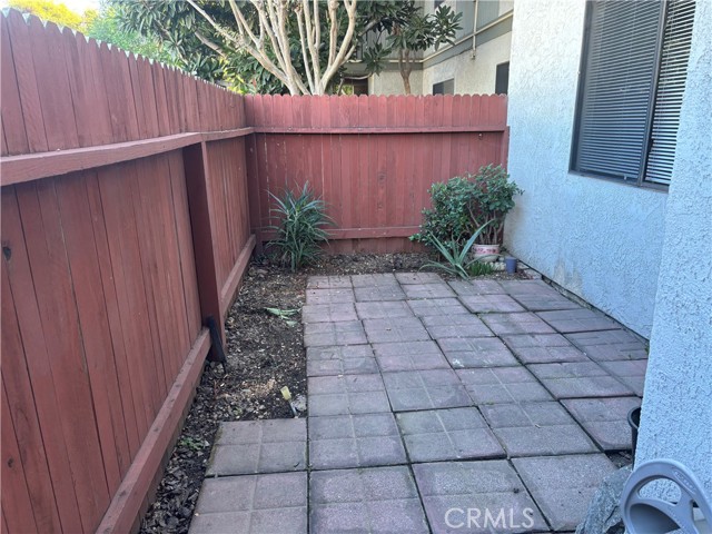 Detail Gallery Image 10 of 12 For 3640 Sumner Ave #105,  Pomona,  CA 91767 - 1 Beds | 1 Baths