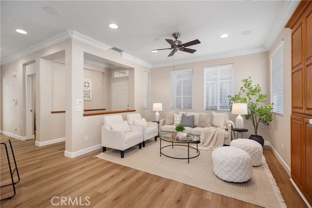 Detail Gallery Image 2 of 49 For 9 Lilac, Irvine,  CA 92618 - 3 Beds | 3 Baths