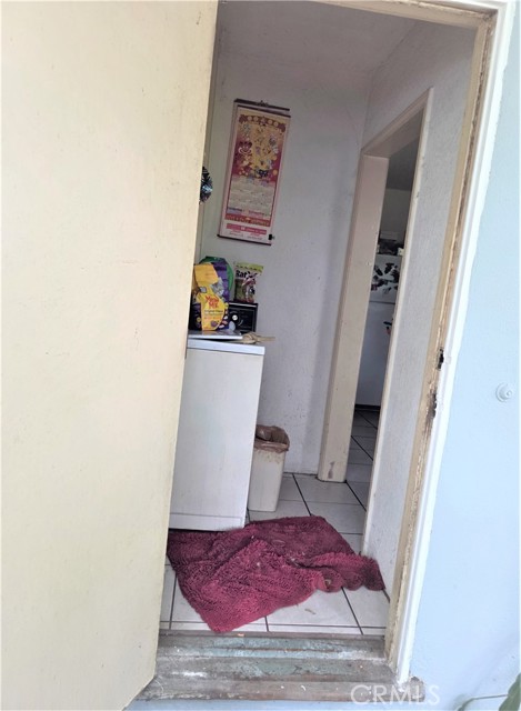 14153 Tiara Street, Van Nuys CA: https://media.crmls.org/medias/adf536a6-e684-4eca-abad-a184e3b561e3.jpg