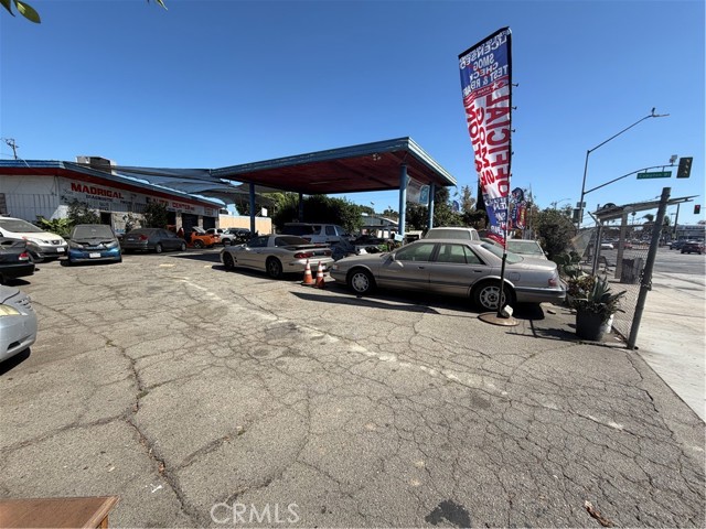  Commercial for Sale in Compton, California