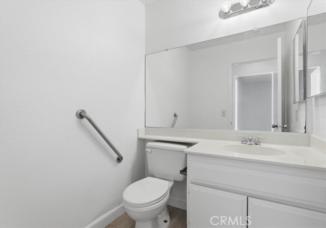 Detail Gallery Image 17 of 44 For 455 Shadyglen Ln, San Dimas,  CA 91773 - 3 Beds | 2/1 Baths