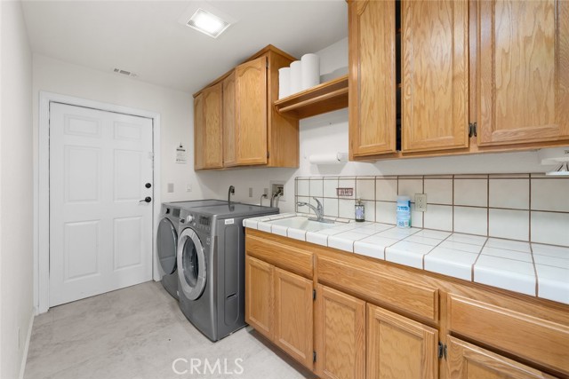 840 Via Bandolero, Arroyo Grande CA: https://media.crmls.org/medias/adf7c9d2-6518-42a7-b06f-bae58e9d9eb8.jpg