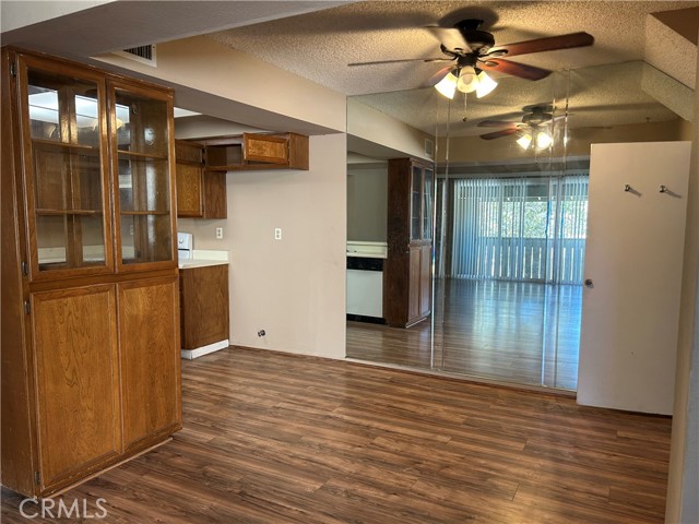 Detail Gallery Image 3 of 14 For 84 Town and Country Rd #138,  Pomona,  CA 91766 - 2 Beds | 2 Baths