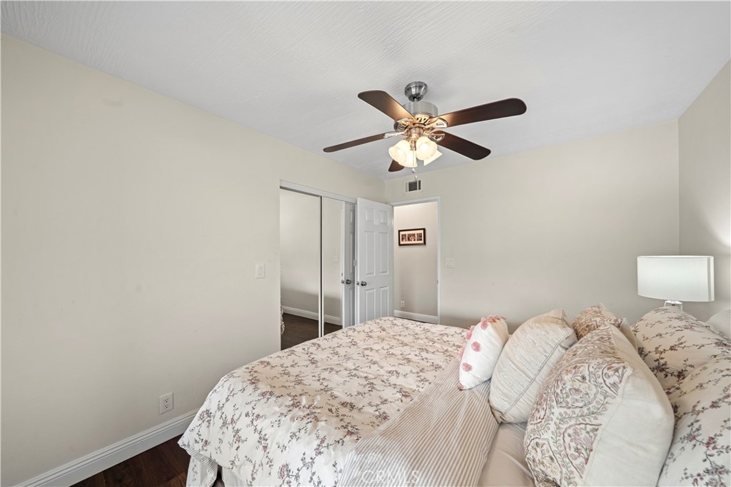 MLS #OC25267288 image #26