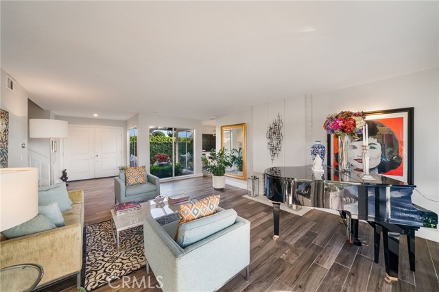 Image 12 of 70 For 24811 Spadra