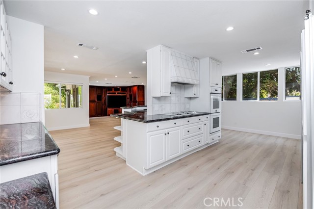 Detail Gallery Image 14 of 30 For 7144 Deveron Ridge Rd, West Hills,  CA 91307 - 3 Beds | 2 Baths