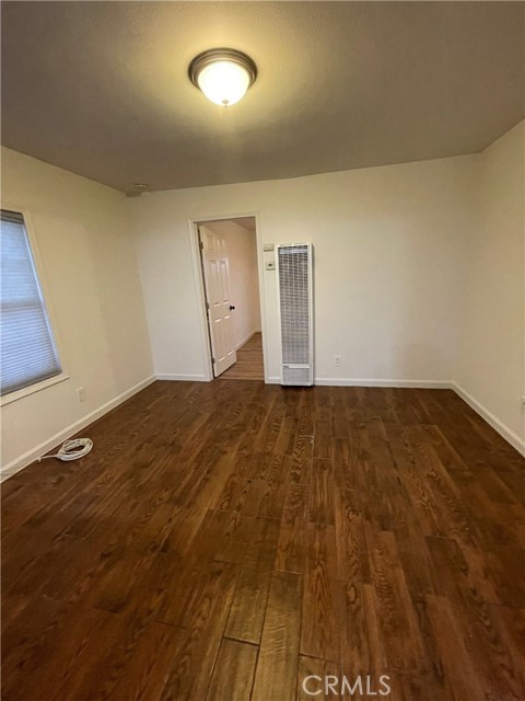 Detail Gallery Image 4 of 14 For 6141 Marbrisa, Huntington Park,  CA 90255 - 1 Beds | 1 Baths