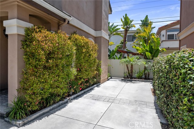2226 Nelson Avenue, Redondo Beach, California 90278, 4 Bedrooms Bedrooms, ,2 BathroomsBathrooms,Residential,Sold,Nelson,SB22119985