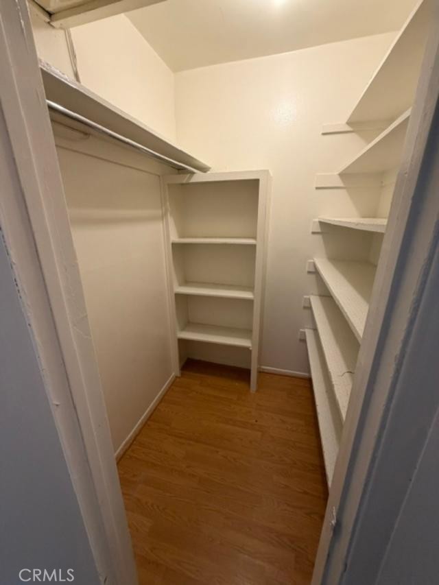 5403 Newcastle, 8 photo 14