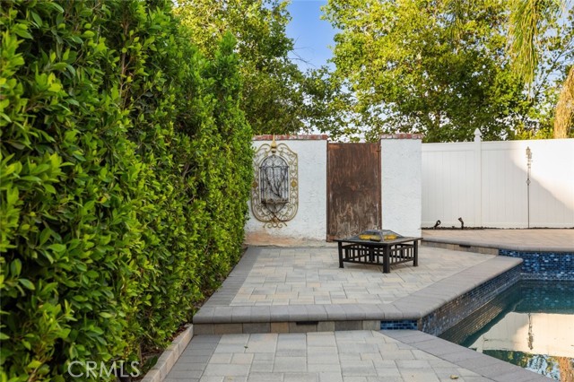 25010 Foxtail Court, Stevenson Ranch CA: https://media.crmls.org/medias/adfba180-95dc-4699-a9be-8abadb8389ed.jpg