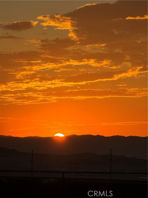 Detail Gallery Image 2 of 3 For 0 2 Mile Rd, Twentynine Palms,  CA 92277 - – Beds | – Baths