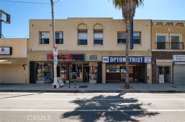 810 N Avalon Boulevard, Wilmington (los Angeles), California 90744, ,Commercial Lease,For Rent,810 N Avalon Boulevard,CRSB25028921